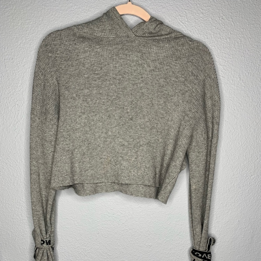 Grey styled long sleeve with string ties